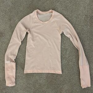 light pink lululemon long sleeve